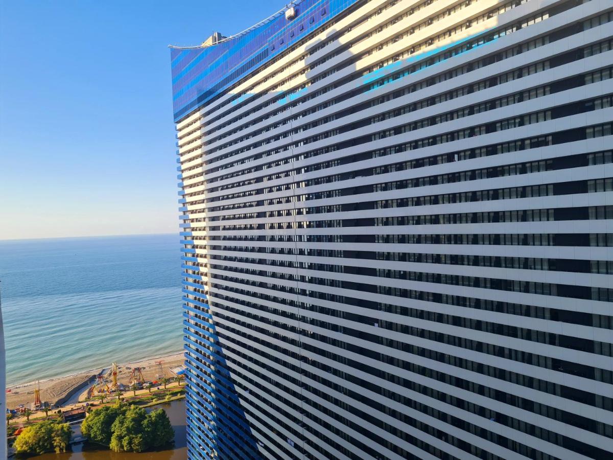 Orby 5* Апартаменти Батумі